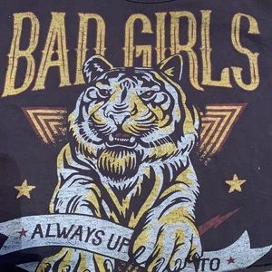 🔥HOST PICK🔥Tiger ‘Bad Girls’ reworked crop tank small